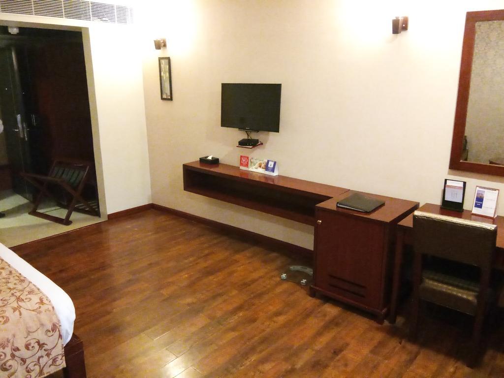 Fortune Select Grand Ridge, Tirupati - Member Itc Hotels' Group Exterior foto A room at the hotel