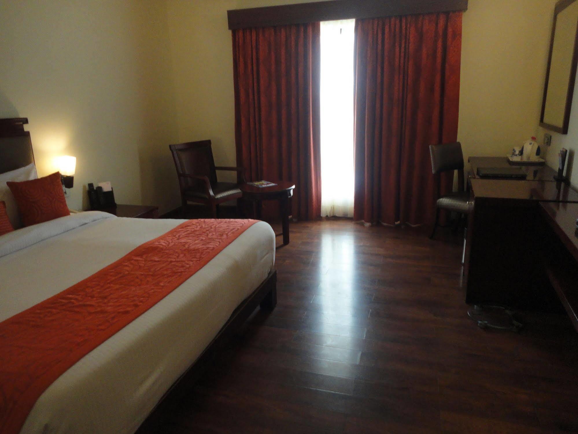 Fortune Select Grand Ridge, Tirupati - Member Itc Hotels' Group Exterior foto A room at the hotel